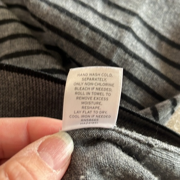 Halogen Cardigan Gray/Black Stripe V neck Lightweight XL - Picture 7 of 7